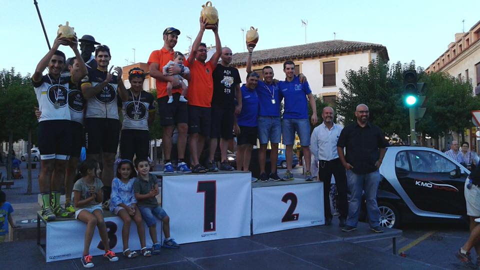 225 ciclistas participaron en la Titán de la Mancha 2015