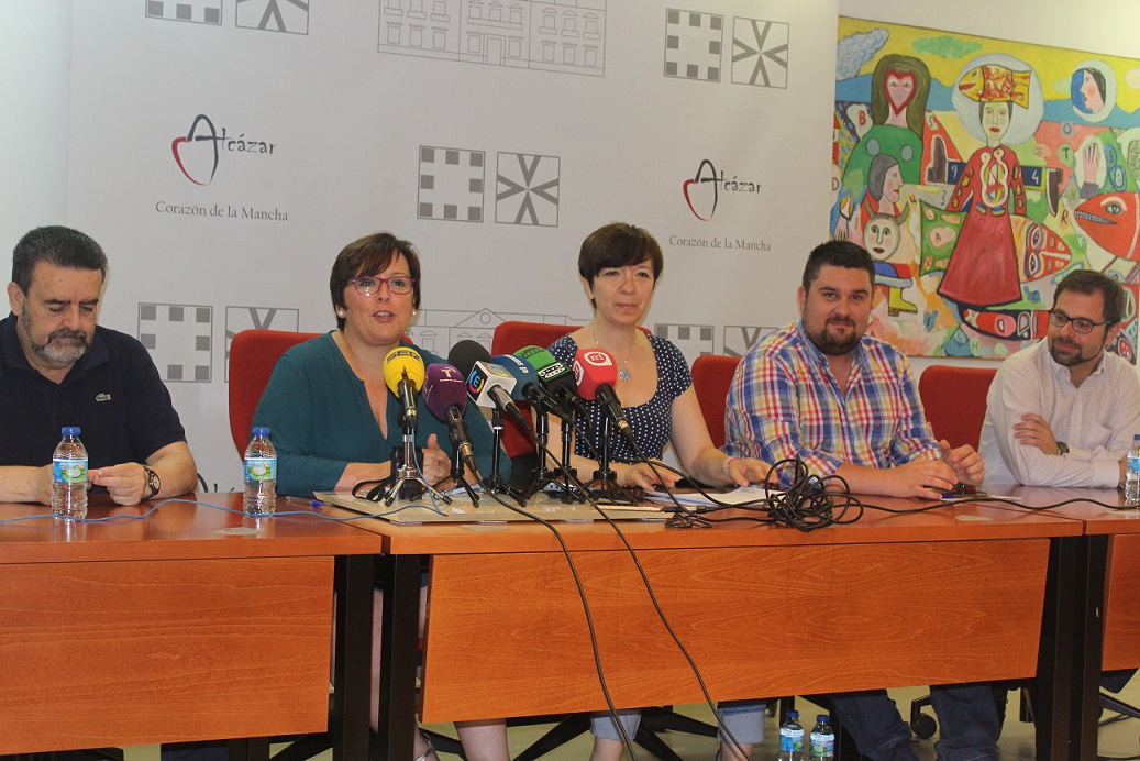 La Junta declara de Interés Turístico Regional la fiesta de los ‘ Moros y Cristianos ’ de Alcázar de San Juan