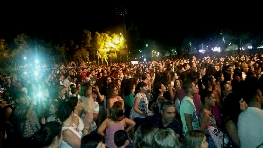 Público en el concierto de Auryn en Alcázar