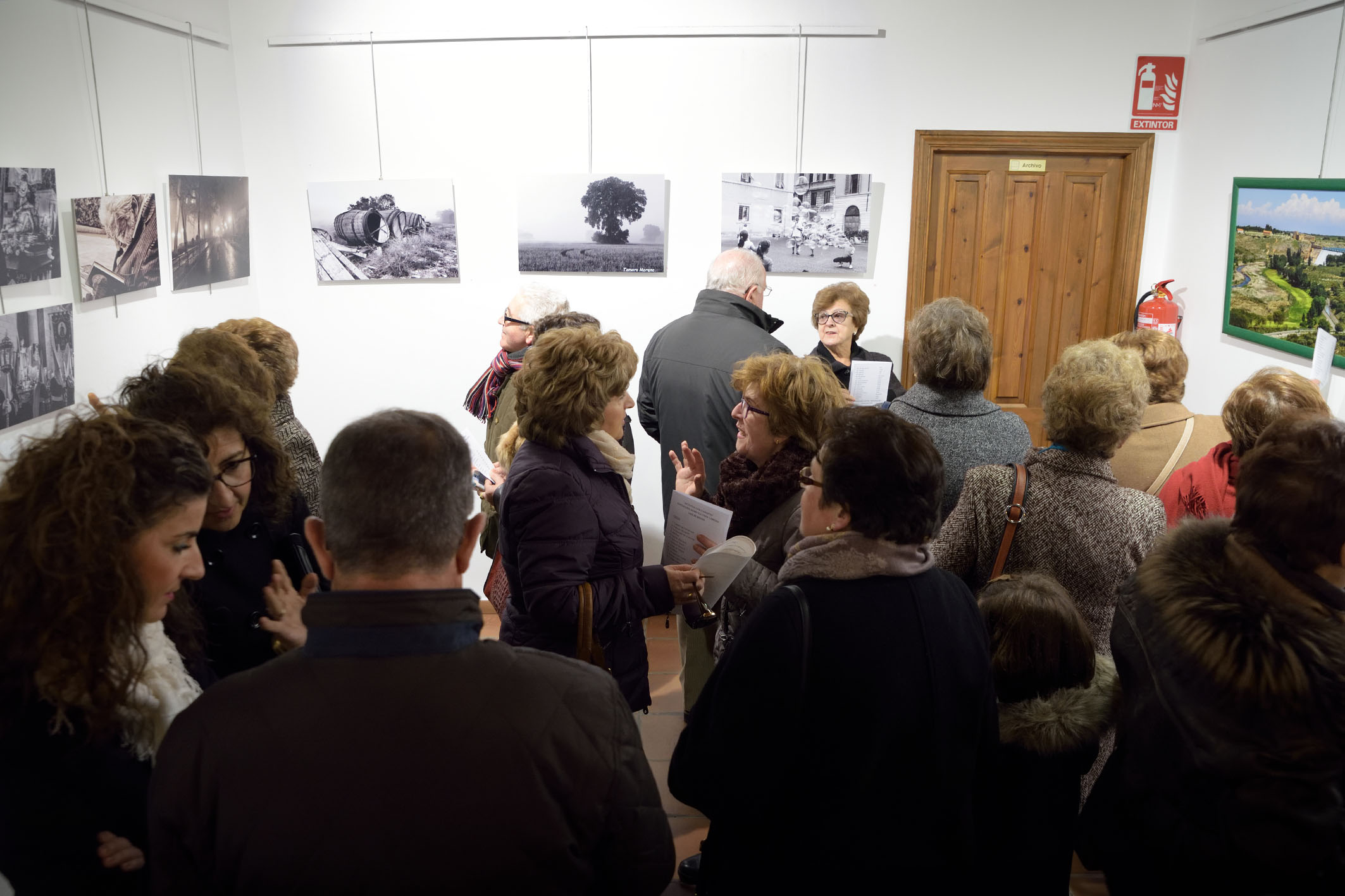 Cáritas de Argamasilla de Alba inaugura la exposición “Artistas con corazón”
