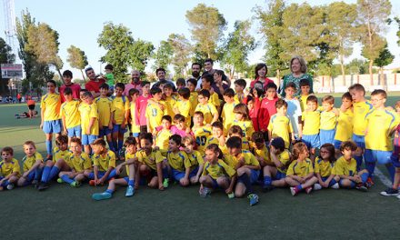 600 niños y niñas de todos los colegios alcazareños disfrutaron de las III Jornadas de Convivencia Deportiva