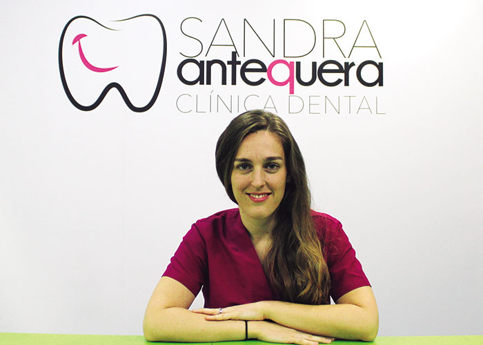 Clínica Dental Sandra Antequera: Especialistas en salud bucodental para toda la familia