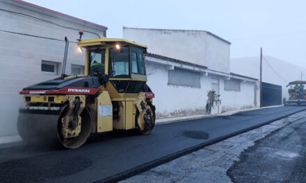 Pedro Muñoz continúa con la mejora y mantenimiento sus calles