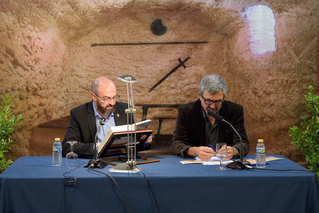 El Quijote convoca a centenares de lectores en Argamasilla de Alba