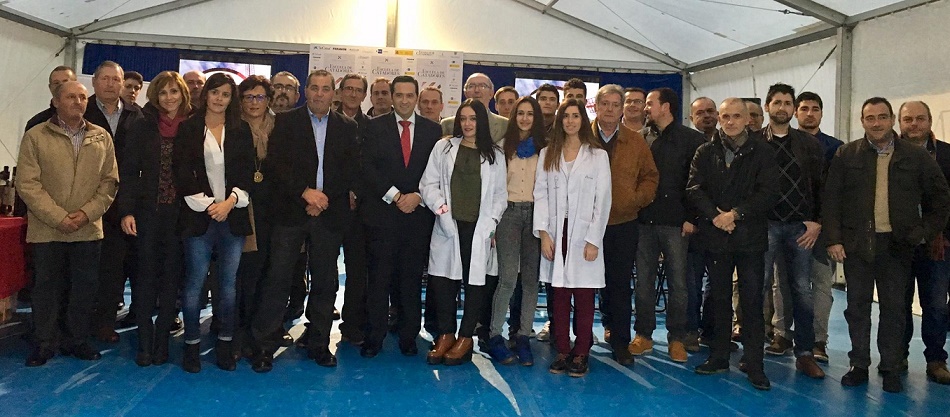 Antonio Lucas-Torres, Custodio Zamarra y el sector agroalimentario dan la bienvenida a Escuela de Catadores