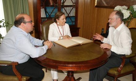 El profesor Peter J. Myler, premio Fundación BBVA en el área de cooperación, visita Socuéllamos