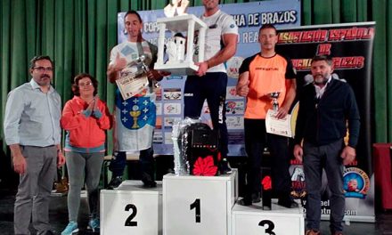 Más de 80 luchadores de brazos del país en la XVII Copa de España en Pedro Muñoz