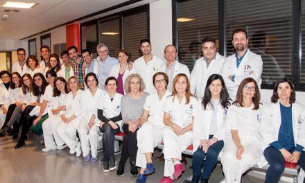 Un congreso de Oftalmología en EEUU ensalza la capacidad de superar situaciones adversas que tienen los cirujanos de Alcázar de San Juan