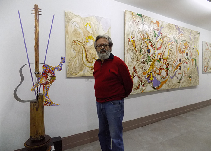 S. Morillo abre su propia sala de exposiciones en Pedro Muñoz con la colección ‘Otros Horizontes’