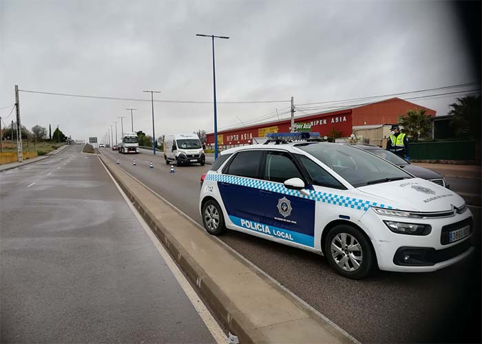 La Policía Local de Alcázar está realizando controles de movilidad en la ciudad y en las entradas por carretera