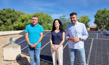 Campo de Criptana avanza en eficiencia energética gracias al convenio firmado entre el Ayuntamiento y Redeia