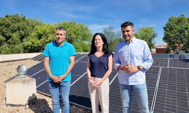 Campo de Criptana avanza en eficiencia energética gracias al convenio firmado entre el Ayuntamiento y Redeia